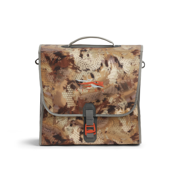 Img-SITKA-WF-2021-40083-WL-Wader-Storage-Bag-Optifade-Waterfowl-Marsh-Studio-2578